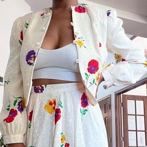 Vintage silk floral blazer with buttons up the front